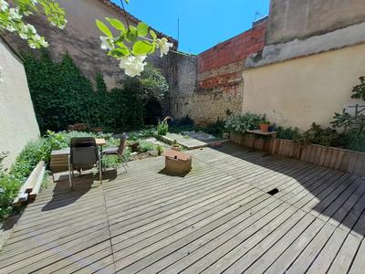 Maison - 180 m² - 6 pièces