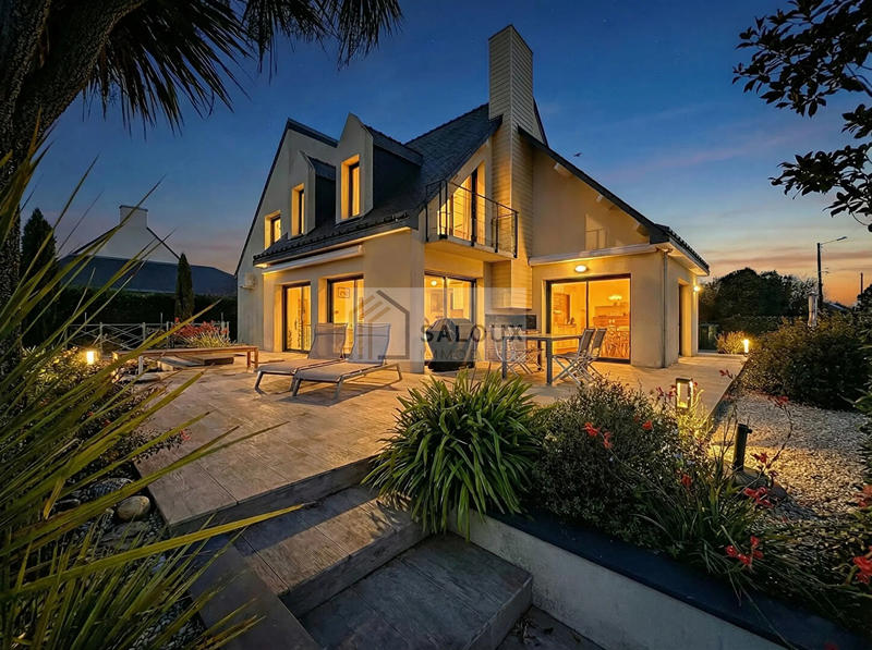 Maison - 164 m² - 4 pièces