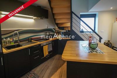 Maison - 85 m² - 5 pièces