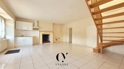 Maison - 80 m² - 4 pièces