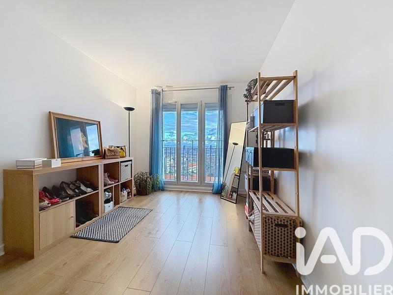 Appartement - 92 m² - 5 pièces
