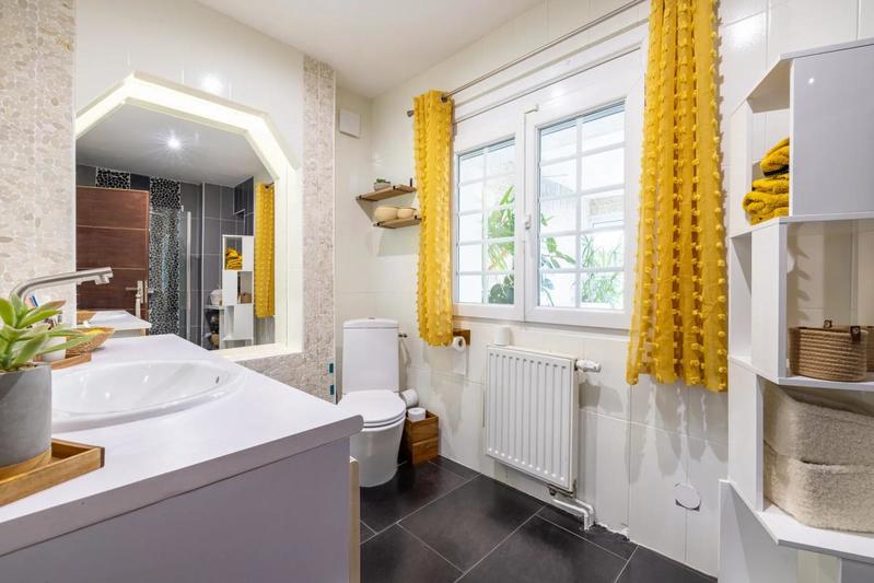 Maison - 117 m² - 7 pièces