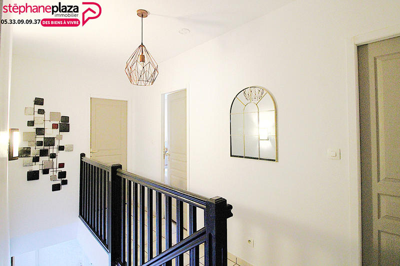 Maison - 133 m² - 7 pièces