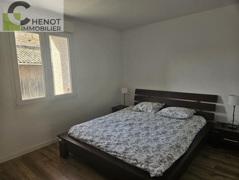 Appartement - 80 m² - 3 pièces