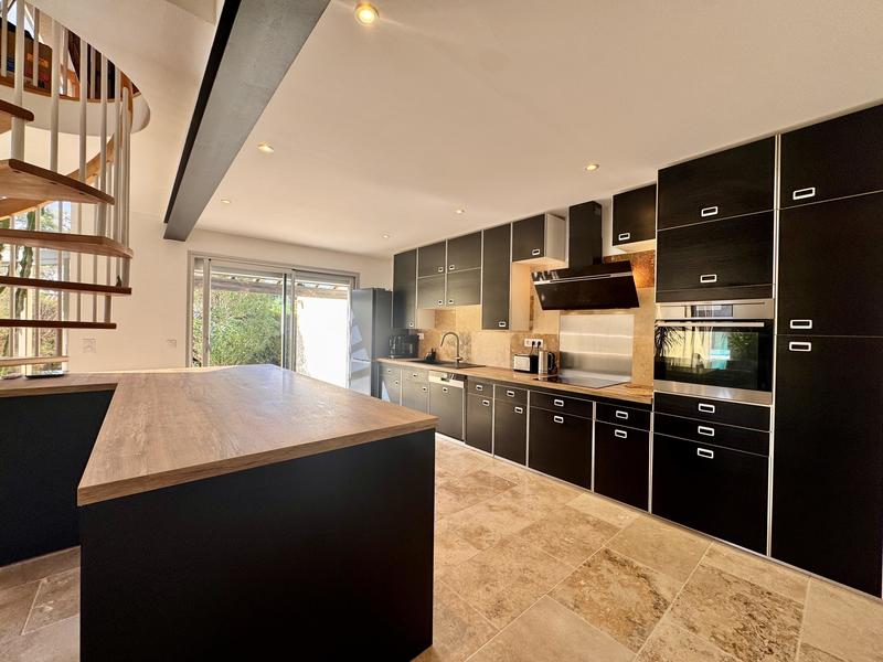 Maison d'architecte - 135 m² - 4 pièces