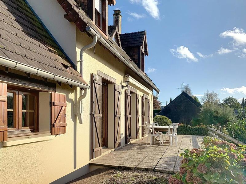 Maison - 136 m² - 7 pièces