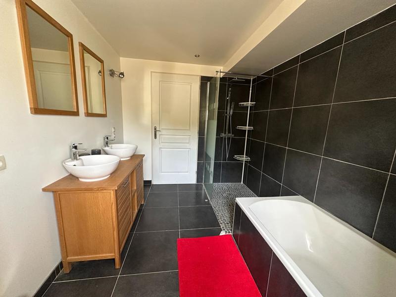 Maison - 129 m² - 5 pièces