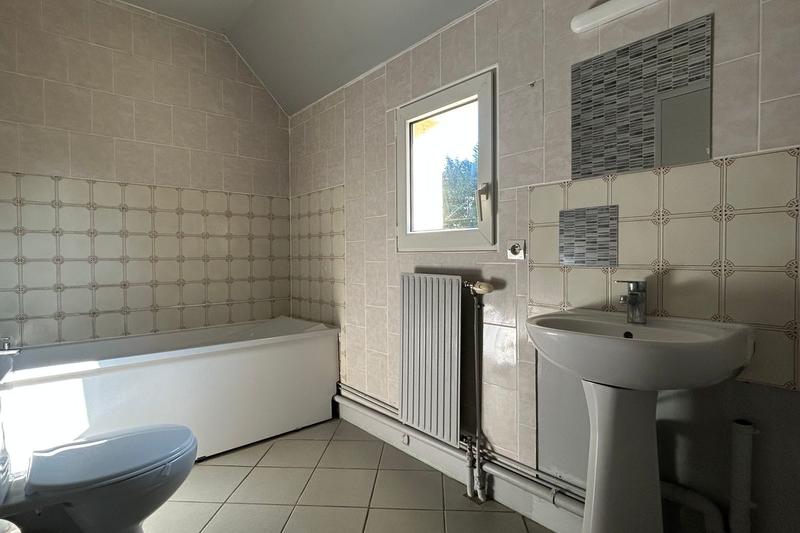 Maison - 86 m² - 4 pièces