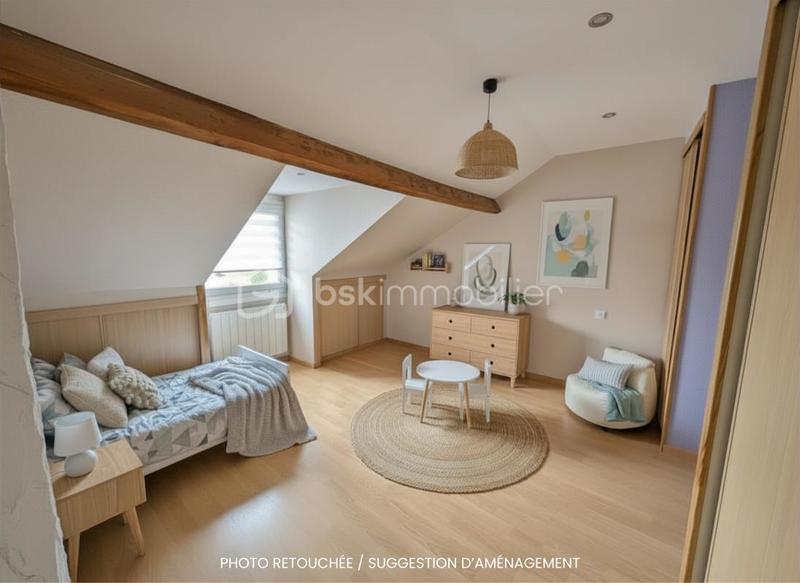 Maison - 90 m² - 6 pièces