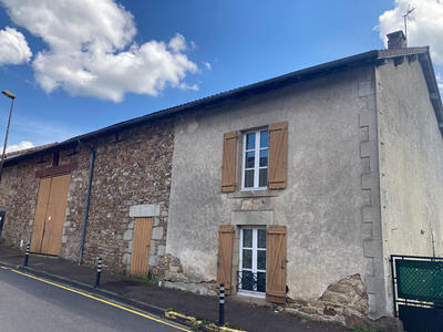 Maison - 246 m² - 4 pièces
