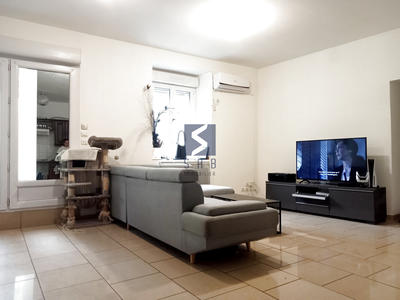 Appartement - 91 m² - 4 pièces