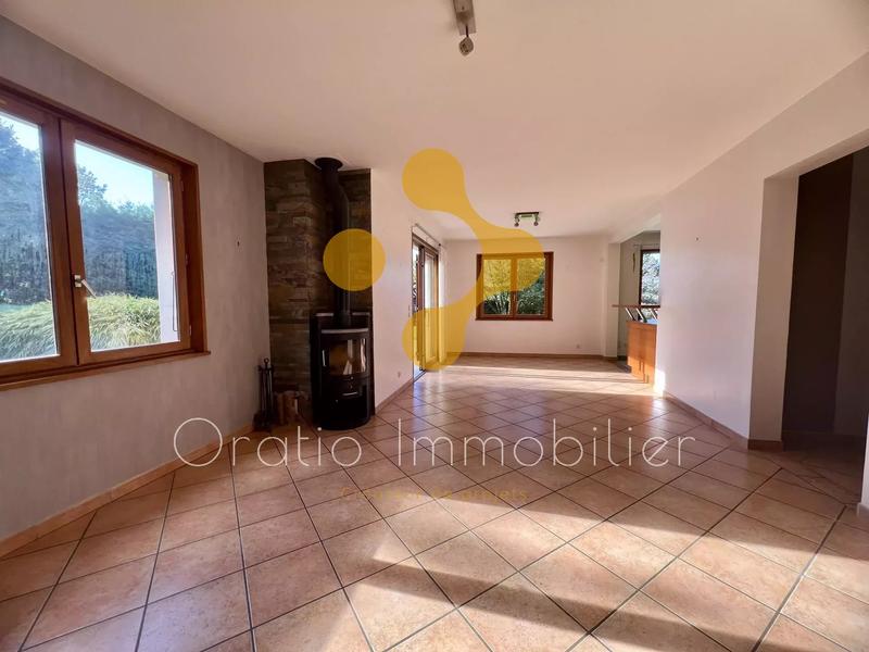 Maison - 161 m² - 6 pièces