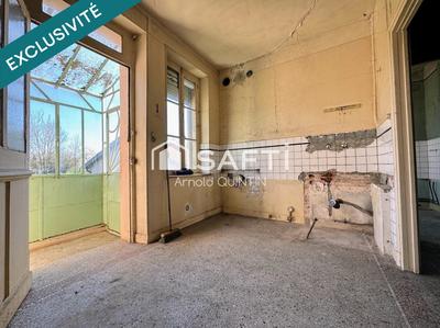 Maison - 93 m² - 5 pièces