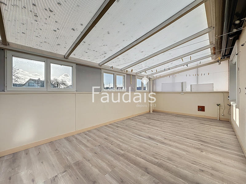 Maison - 80 m² - 5 pièces