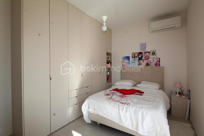 Villa - 149 m² - 8 pièces