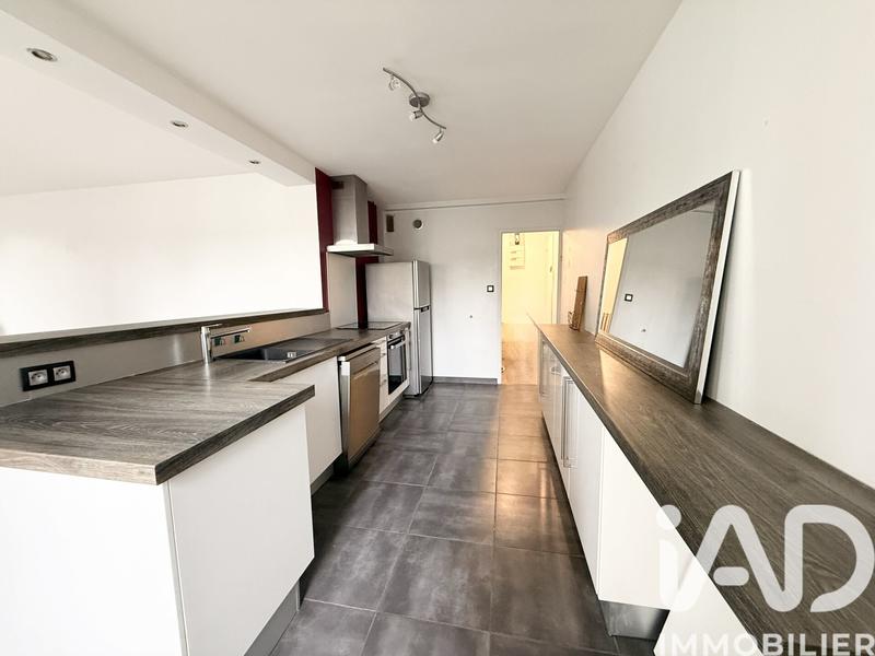 Appartement - 65 m² - 4 pièces