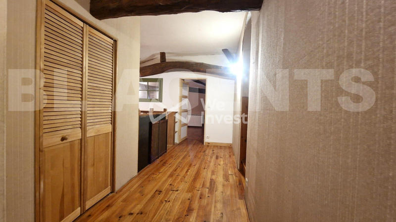 Maison - 230 m² - 7 pièces