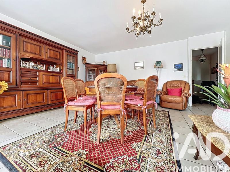 Maison - 94 m² - 4 pièces