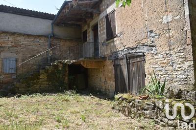 Maison - 255 m² - 10 pièces