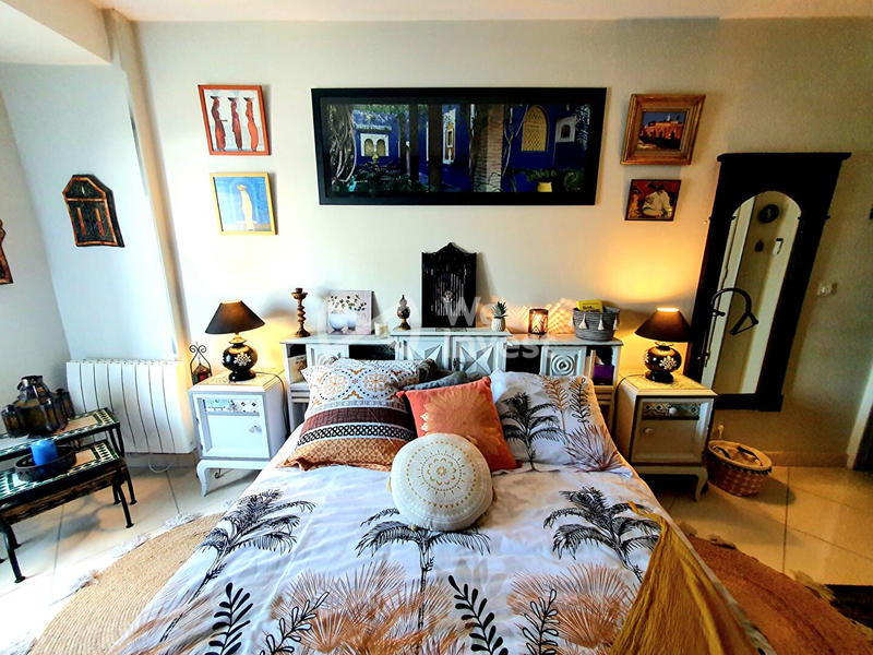 Maison - 186 m² - 9 pièces