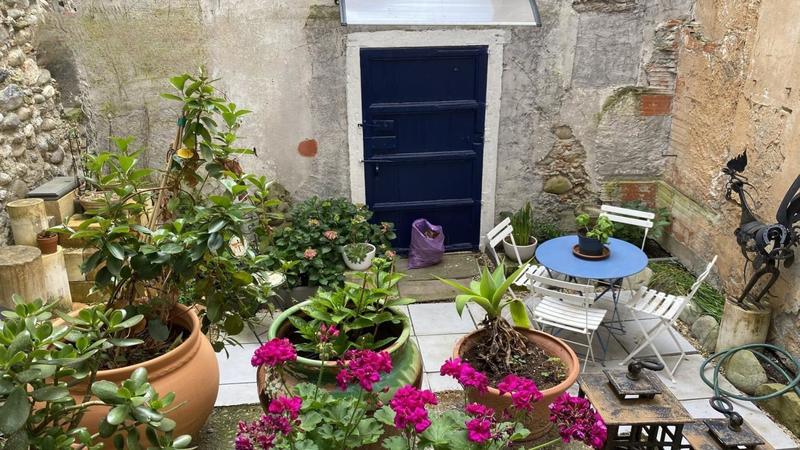 Maison de village - 392 m² - 12 pièces