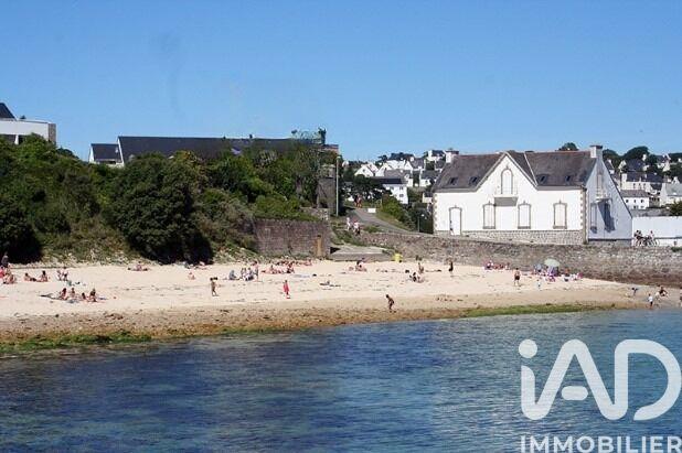 Maison - 200 m² - 8 pièces