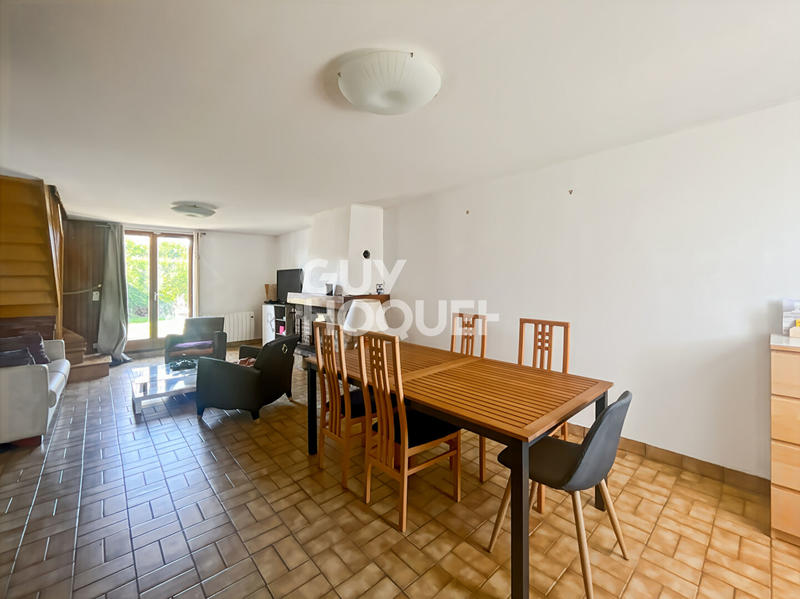 Maison - 141 m² - 7 pièces