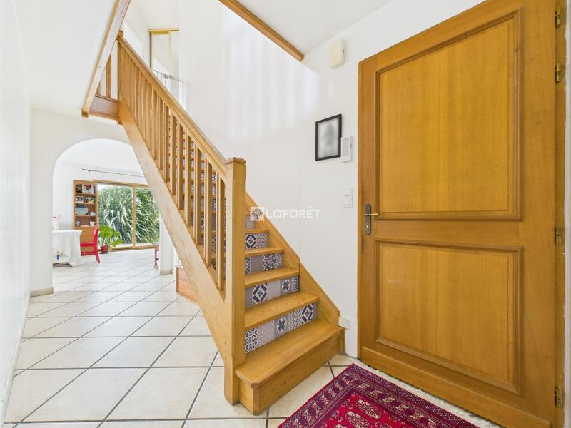 Maison - 123 m² - 6 pièces