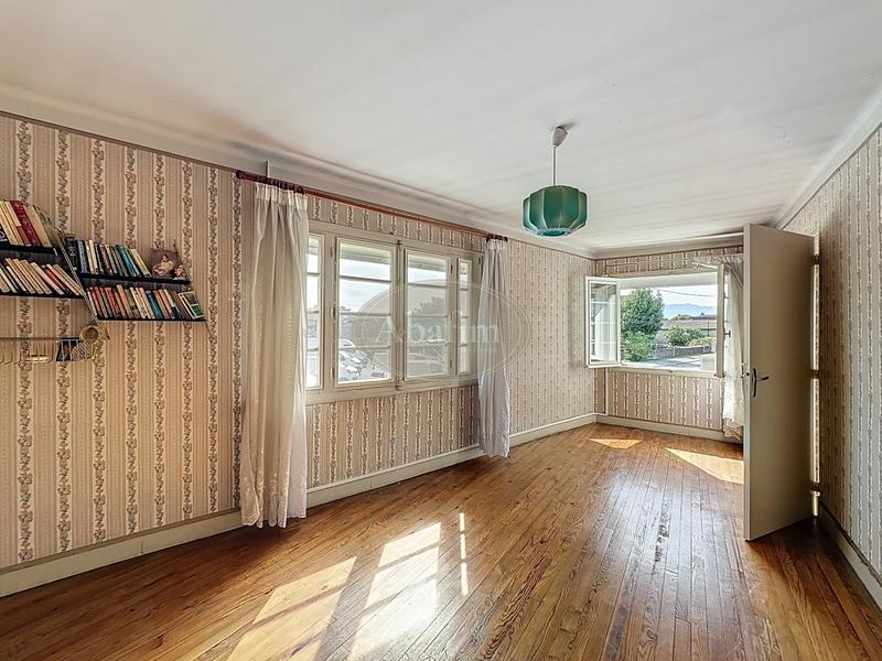 Maison - 142 m² - 6 pièces