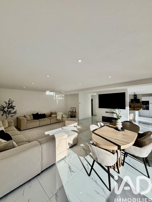 Maison - 132 m² - 4 pièces