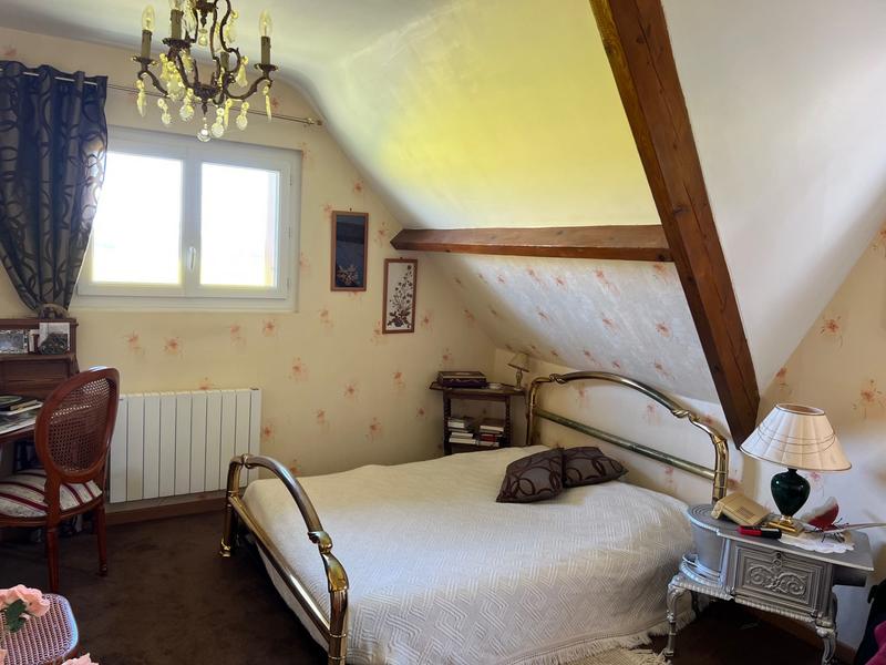 Maison traditionnelle - 98 m² - 4 pièces