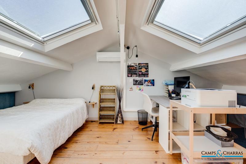 Appartement - 127 m² - 6 pièces