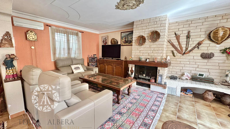 Villa - 163 m² - 5 pièces