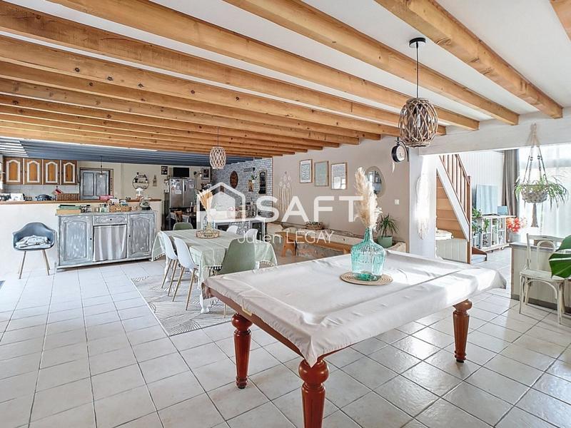 Maison - 196 m² - 5 pièces