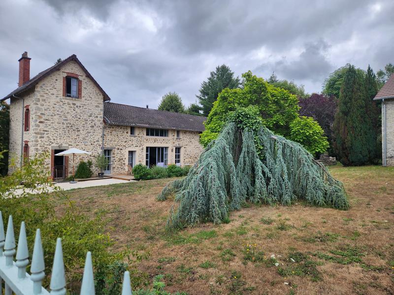 Maison - 110 m² - 6 pièces