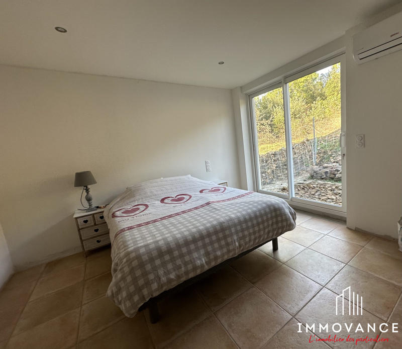 Villa - 558 m² - 9 pièces