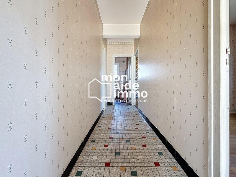 Maison - 180 m² - 4 pièces