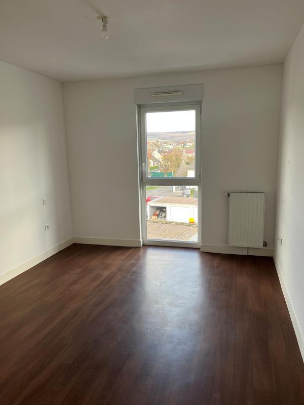 Appartement - 86 m² - 4 pièces