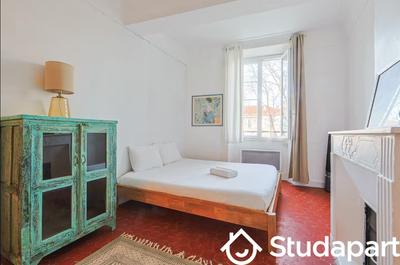 Chambre - 12 m² - 1 pièce