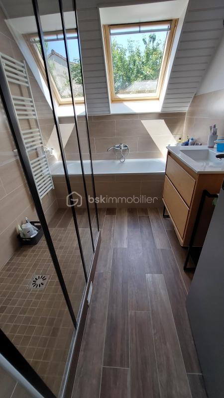 Maison - 131 m² - 6 pièces