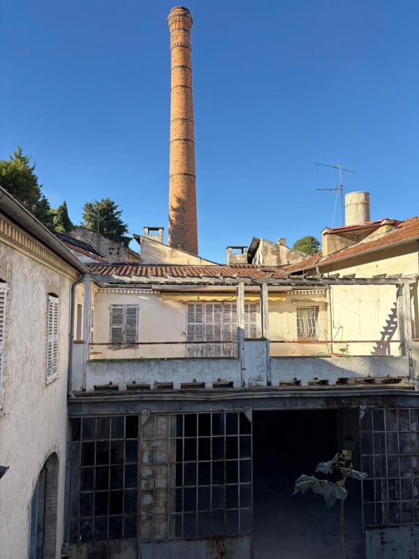 Entrepôt - 28 pièces