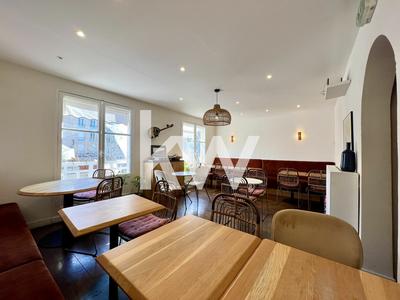 Fonds de commerce - Magasins - 136 m²