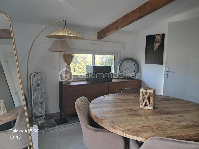 Propriété - 75 m² - 4 pièces