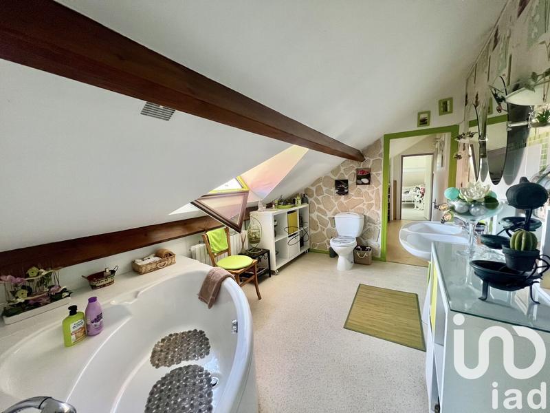 Maison - 151 m² - 6 pièces