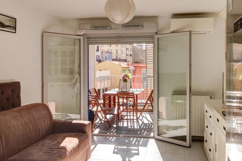 Studio - 22 m² - 1 pièce