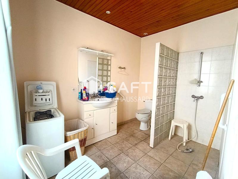 Maison - 188 m² - 9 pièces