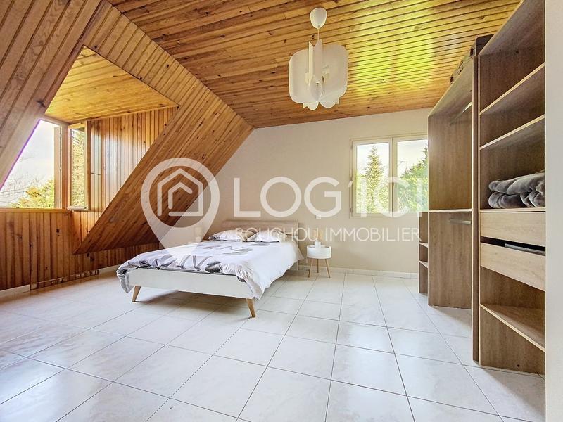 Maison - 202 m² - 7 pièces