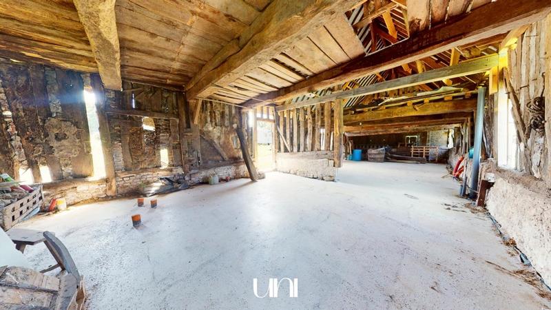 Maison - 260 m² - 1 pièce