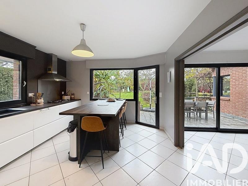 Maison de maîtres - 222 m² - 8 pièces