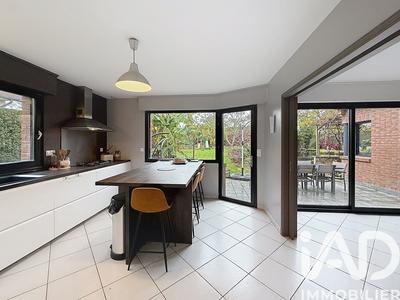 Maison de maîtres - 222 m² - 8 pièces